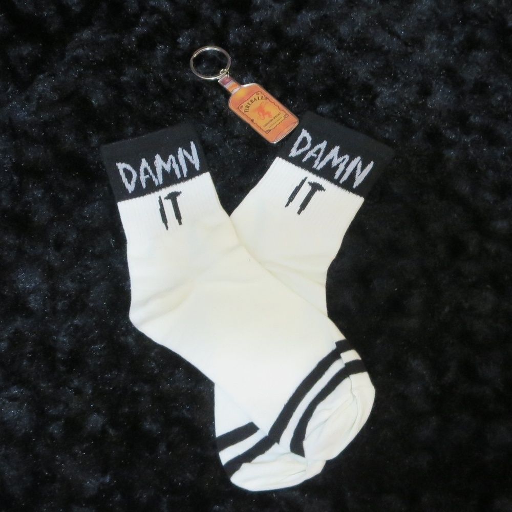 NWT Unisex Mid Ankle D*mn It Socks